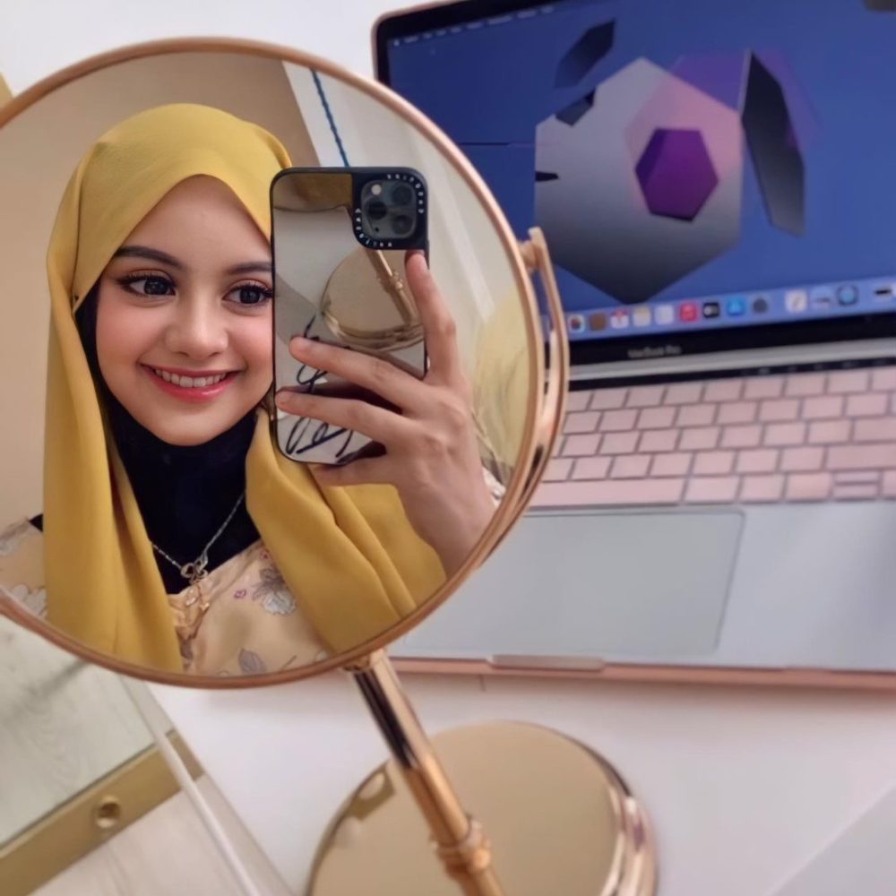 Bela Safira Firahbsy Biodata Profil Fakta Umur Agama Pacar