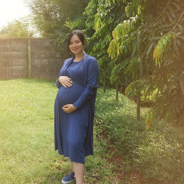 Pamer Babybump, Ini 10 Gaya Cantik OOTD Asmirandah Semasa Hamil