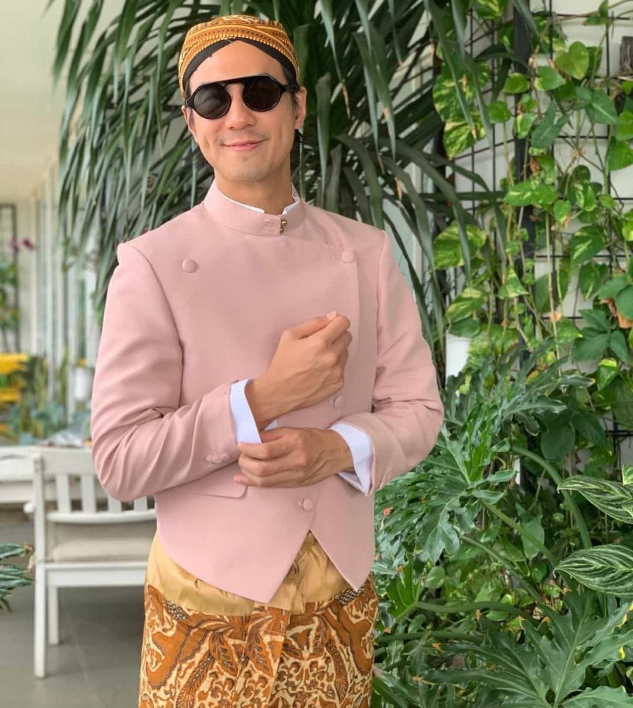 Daniel Mananta Biodata Profil Fakta Umur Agama Istri Film