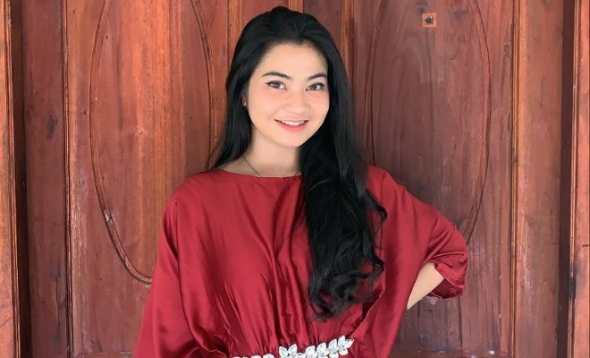 Biodata Ratu Aulia Lengkap Agama Tanggal Lahir Dan Umur Aktris Cantik