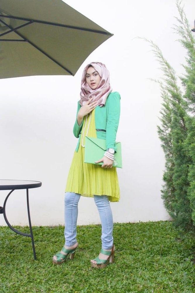 10 Ootd Kondangan Hijab Celana Jeans Tetap Stylish Dailysia 0523