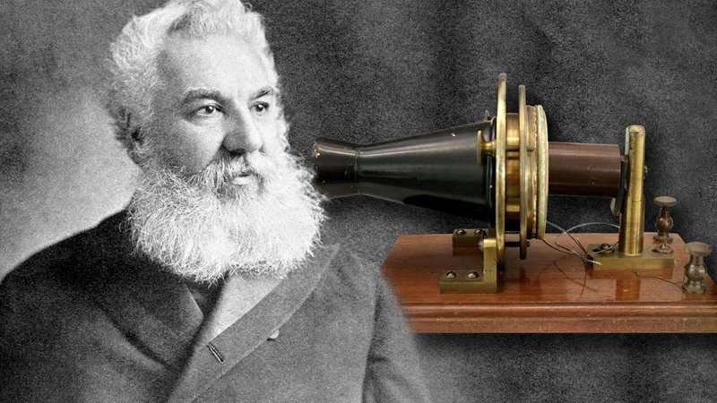 Alexander graham bell dikenal sebagai penemu