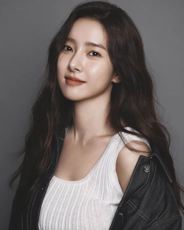 Kim So Eun - Biodata, Profil, Fakta, Umur, Agama, Pacar, Film